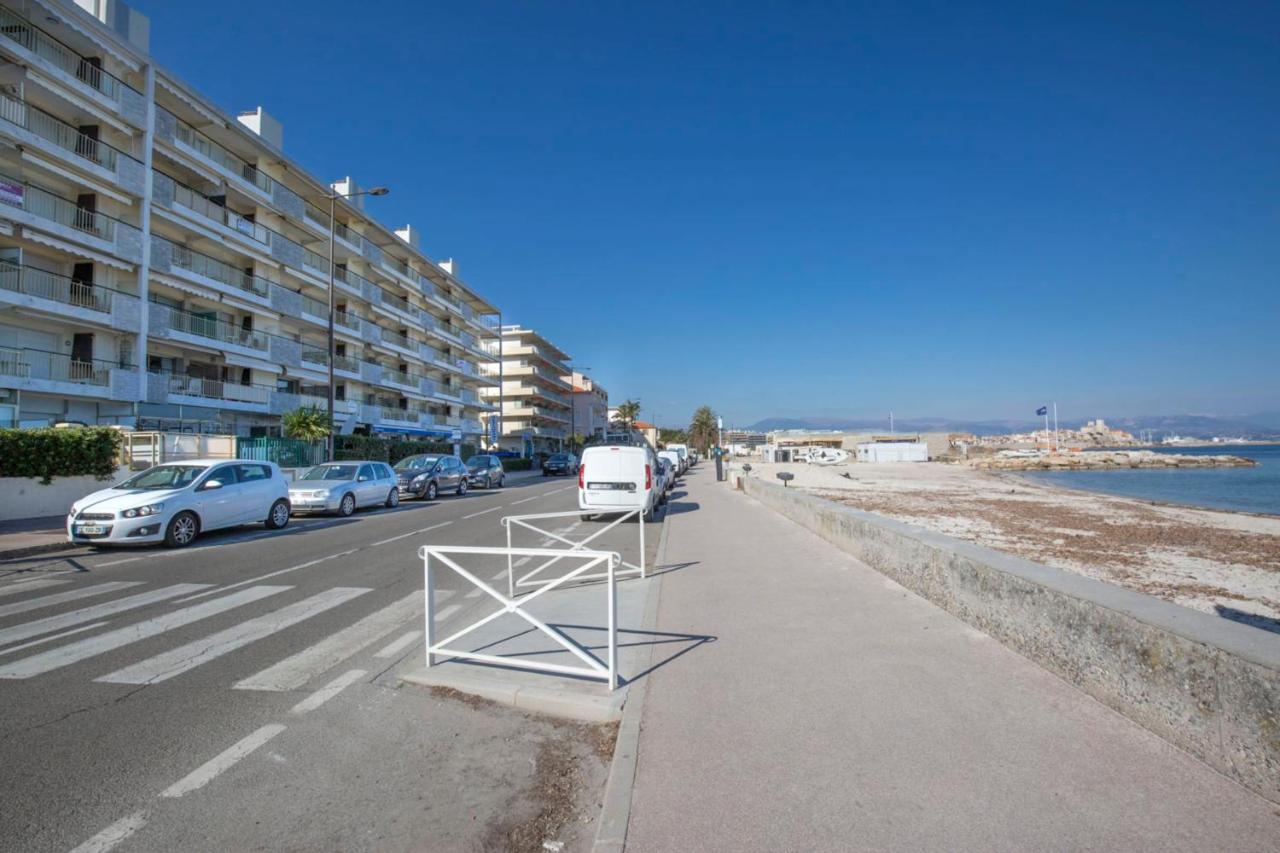 Seafront One Bedroom Apartment With A Terrasse Swimming Pool And A Parking 昂蒂布 外观 照片